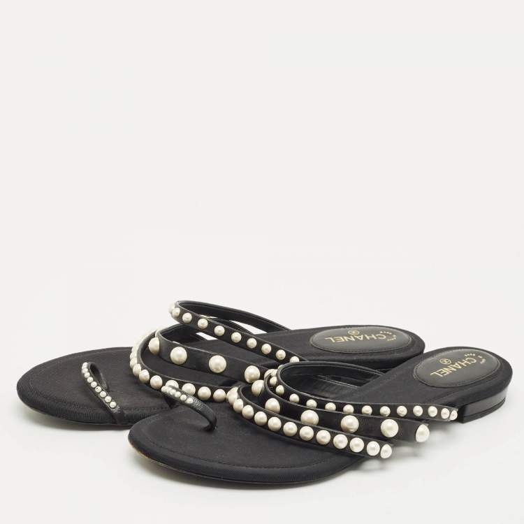 Pre Owned Chanel Black Canvas and Leather Pearl Embellished Thong Flats Size 40