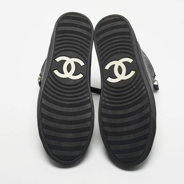 Pre Owned Chanel Black Leather and Rubber High Top Sneakers Size 38