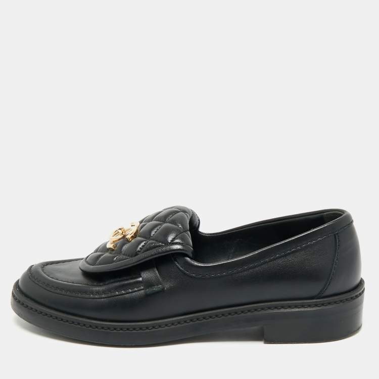 Pre Owned Chanel Black Quilted Leather CC Turnlock Loafers Size 37
