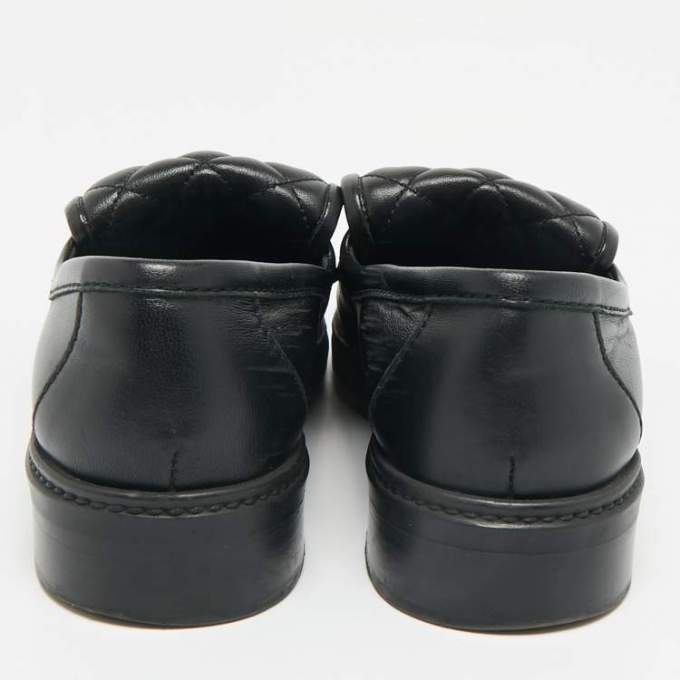 Pre Owned Chanel Black Quilted Leather CC Turnlock Loafers Size 37