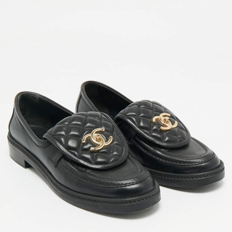 Pre Owned Chanel Black Quilted Leather CC Turnlock Loafers Size 37