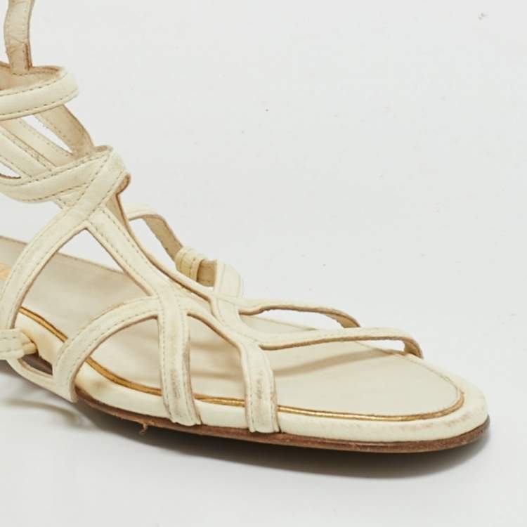 Pre Owned Chanel Cream Leather Gladiator Flat Sandals Size 37
