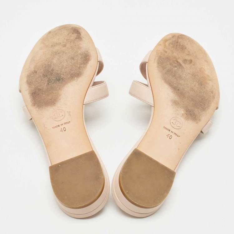 Pre Owned Chanel Beige Leather Flower Embellished Camellia Flat Slides Size 40