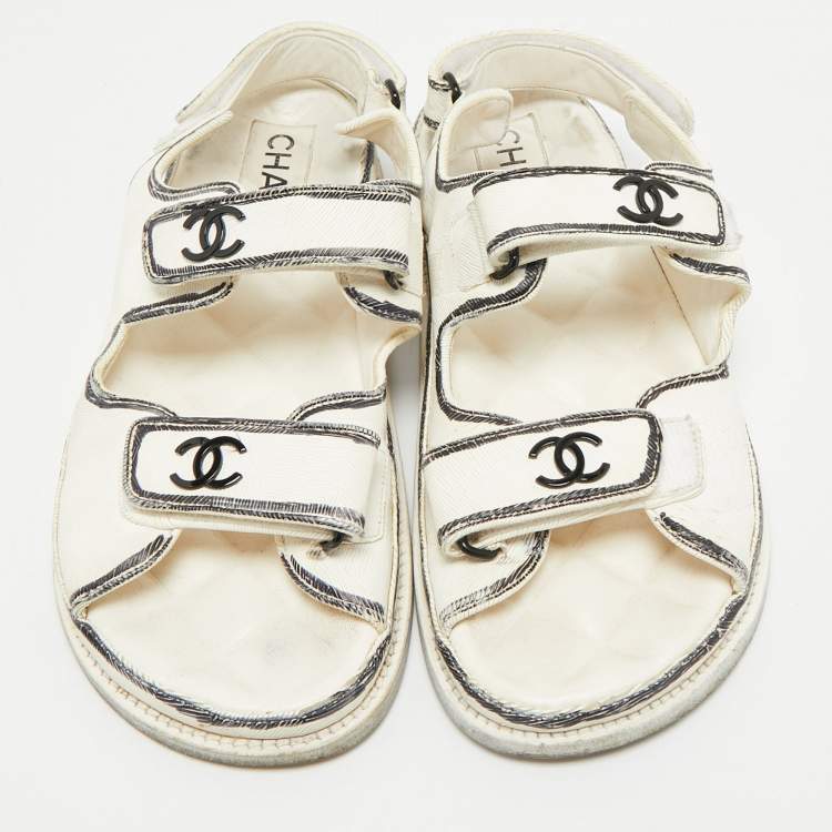 Pre Owned Chanel White/Black Leather Dad Slingback Flat Sandals Size 39