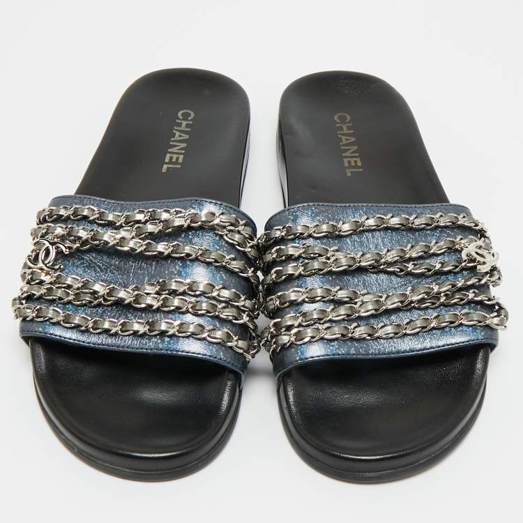 Pre Owned Chanel Metallic Leather CC Pool Slide Sandals Size 41