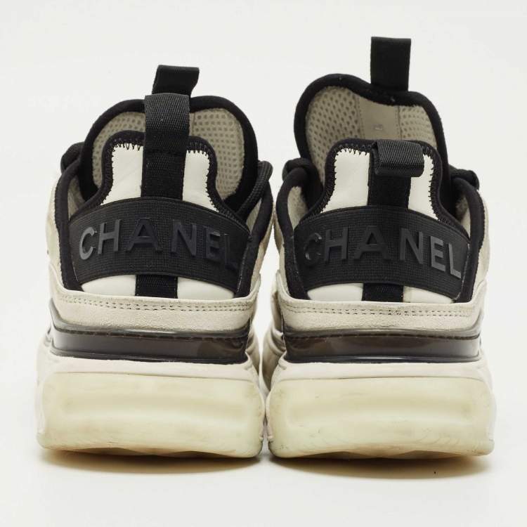 Pre Owned Chanel White Suede and Leather CC Low Top Sneakers Size 38