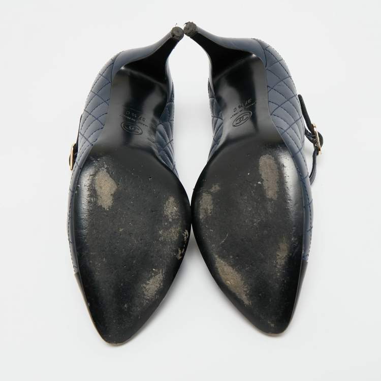 Pre Owned Chanel Navy Blue/Black Leather CC Mary Jane Pumps Size 37.5