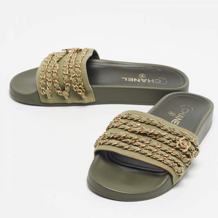 Pre Owned Chanel Green Canvas Tropiconic Chain Pool Slide Size 38