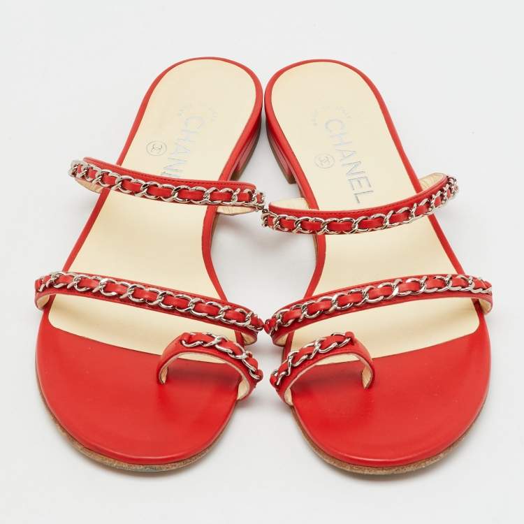 Pre Owned Chanel Red Leather CC Chain Link Strappy Flat Sandals Size 38.5