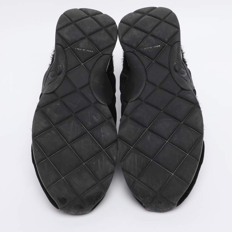 Pre Owned Chanel Black Metallic Lurex Fabric CC Trainers SLow Top neakers Size 39