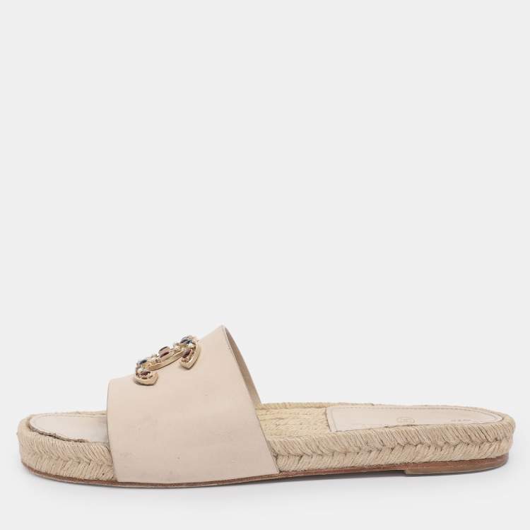 Pre Owned Chanel Light Beige Leather CC Espadrille Slides Sandals Size 39