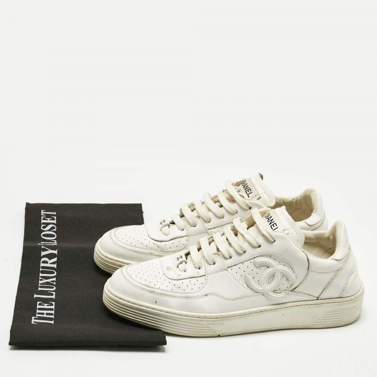 Pre Owned Chanel White Perforated Leather CC Low Top Sneakers Size 39