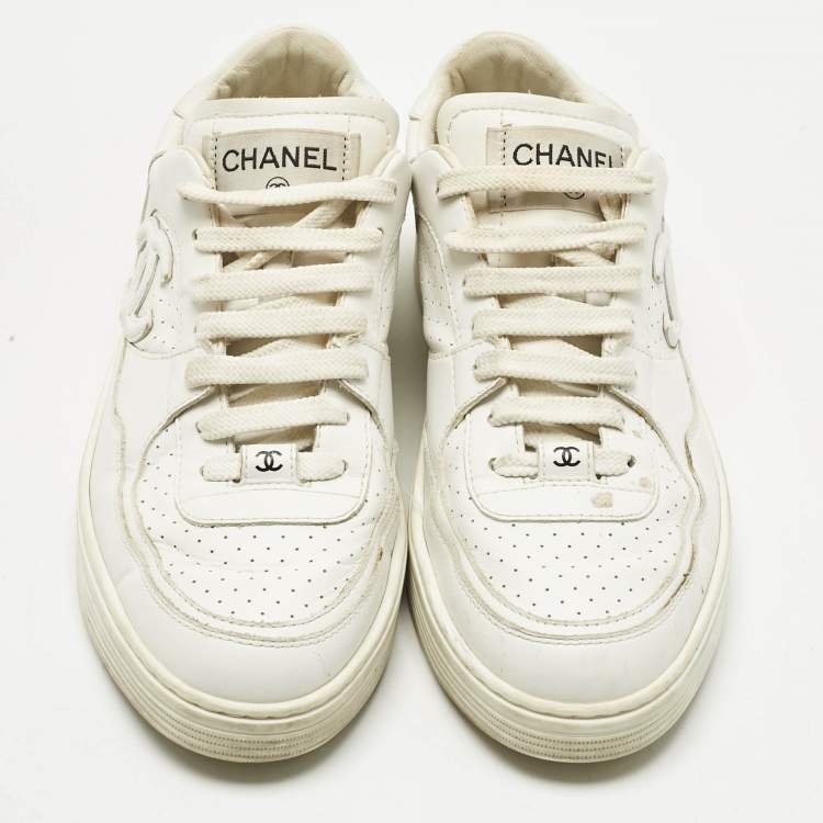 Pre Owned Chanel White Perforated Leather CC Low Top Sneakers Size 39