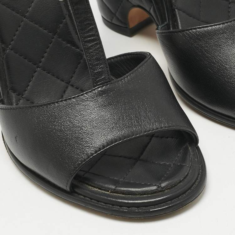 Pre Owned Chanel Black Quilted Leather CC Chain Wedge Platform Sandals Size 38.5