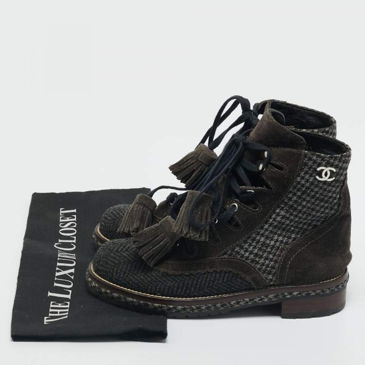Pre Owned Chanel Grey Suede and Tweed CC Logo Ankle Length Boots Size 36