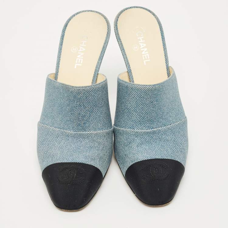 Pre Owned Chanel Blue/Black Denim and Fabric CC Cap Toe Mules Size 36
