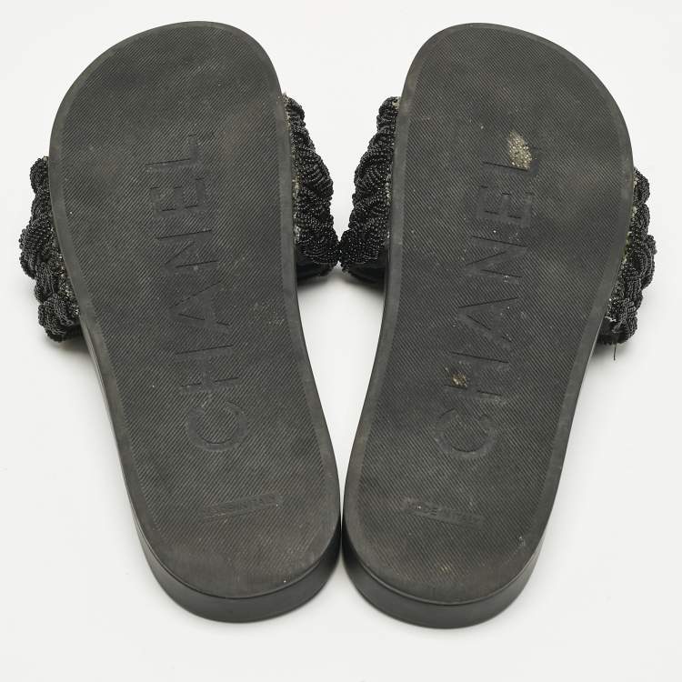Pre Owned Chanel Black Leather and Pearls CC Pool Slides Size 42