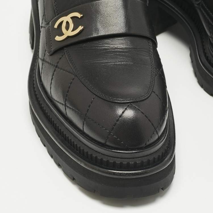 Pre Owned Chanel Black Leather Logo Slip On Loafers Size 38.5
