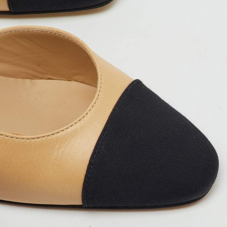 Pre Owned Chanel Beige/Black Leather and Canvas CC Cap Toe Slingback Pumps Size 35