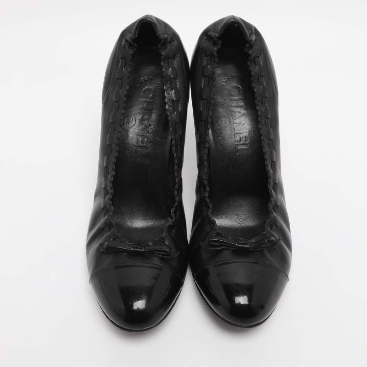 Pre Owned Chanel Black Leather Bow Pumps Size 38.5