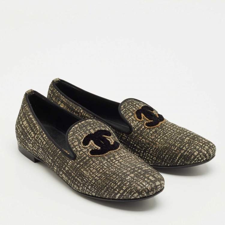 Pre Owned Chanel Black/Gold Glitter CC Smoking Slippers Size 35