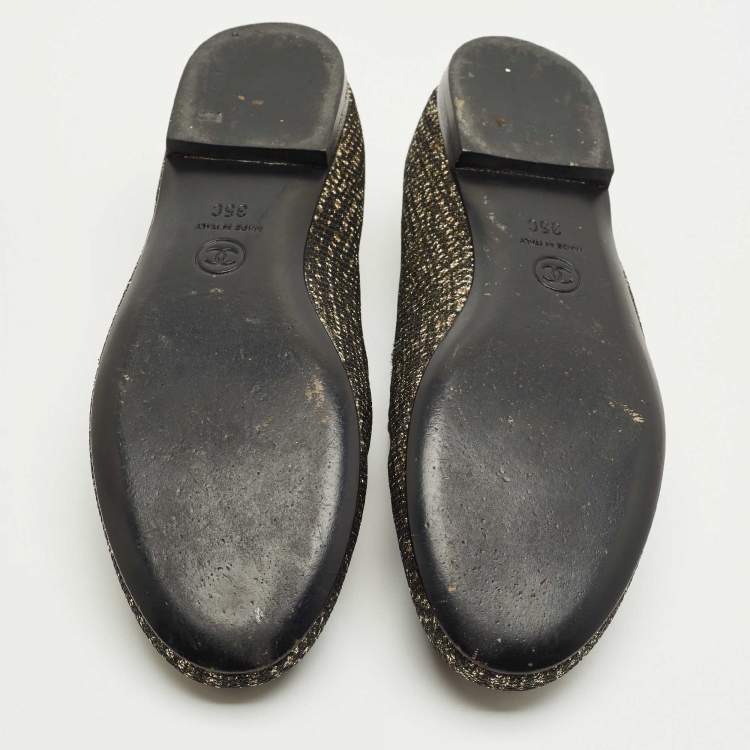 Pre Owned Chanel Black/Gold Glitter CC Smoking Slippers Size 35