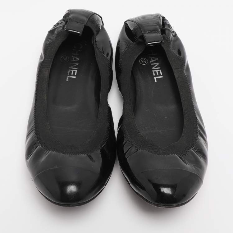 Pre Owned Chanel Black CC Ballet Flats Size 40