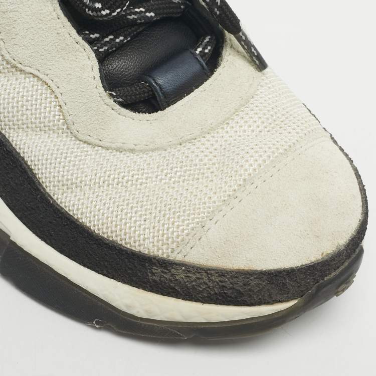Pre Owned Chanel Grey/White Suede and Canvas CC Low Top Sneakers Size 36