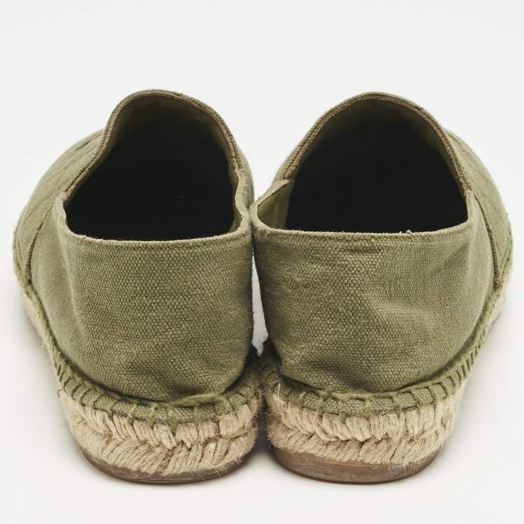 Pre Owned  Chanel Green Canvas CC Cap Toe Espadrille Flats Size 40