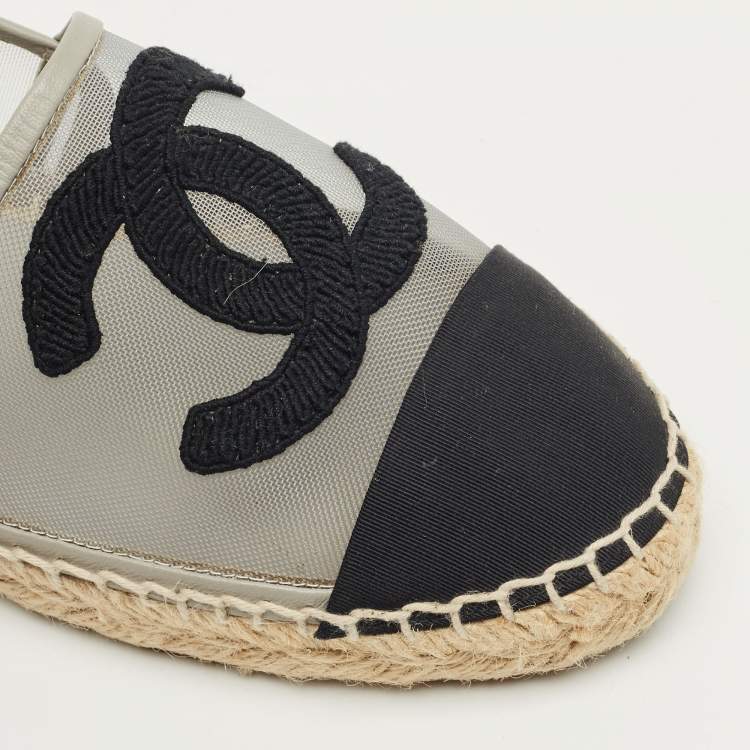 Pre Owned Chanel Black/Grey Canvas and Mesh CC Cap Toe Espadrille Flats Size 38