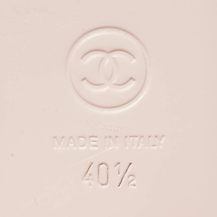 Pre Owned Chanel Pink Suede CC Ankle Strap Flat Sandals Size 40.5