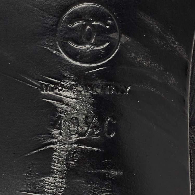 Pre Owned Chanel Black Canvas CC Slide Sandals Size 40.5