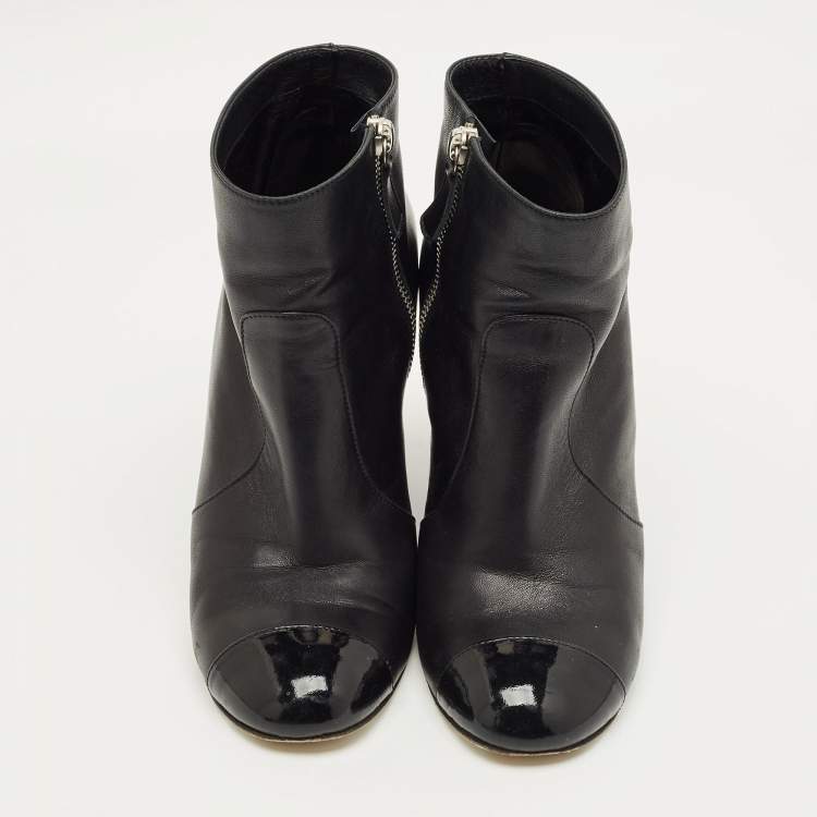 Pre Owned Chanel Black Leather CC Cap Toe Wedge Boots Size 39