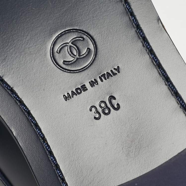 Pre Owned Chanel Navy Blue Leather CC Logo Slip On Loafers Size 38