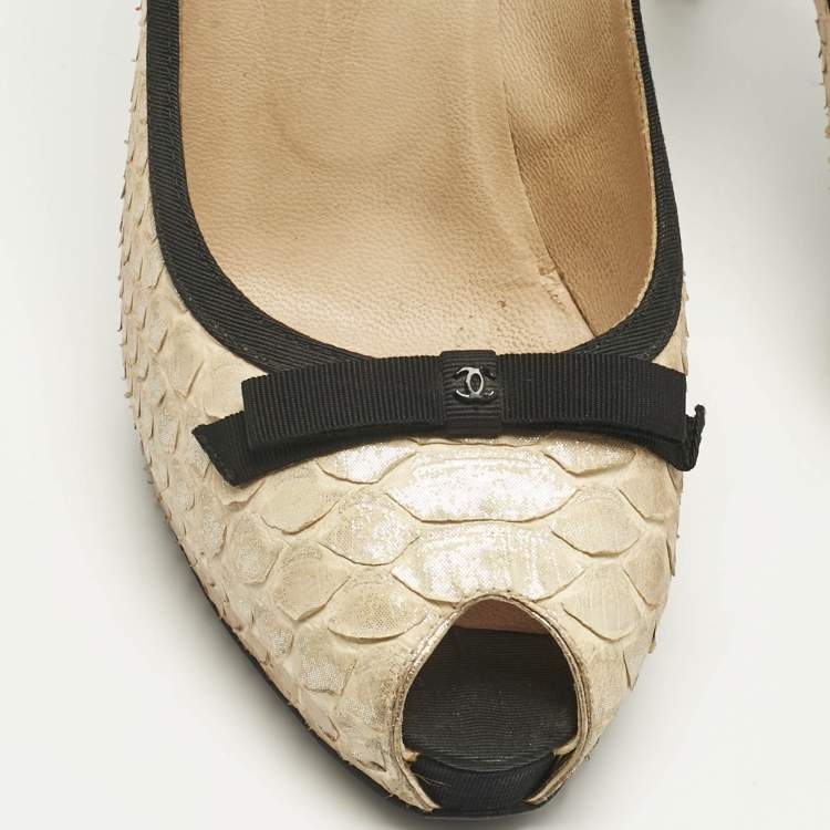 Pre Owned Chanel Metallic Black/Beige Python Leather Peep Toe Pumps Size 40