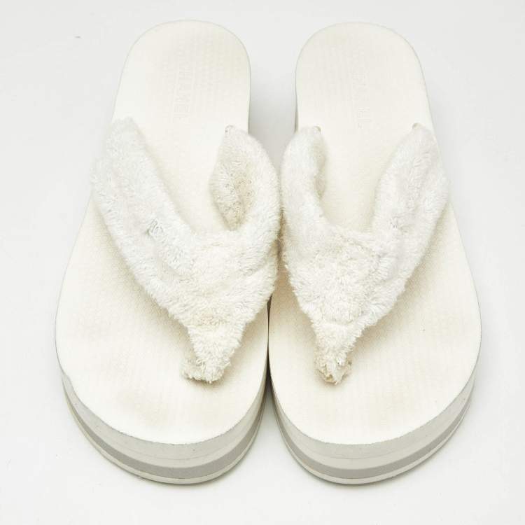 Pre Owned Chanel White Fabric Thong Wedge Sandals Size 37