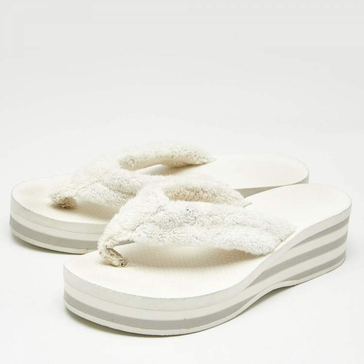 Pre Owned Chanel White Fabric Thong Wedge Sandals Size 37