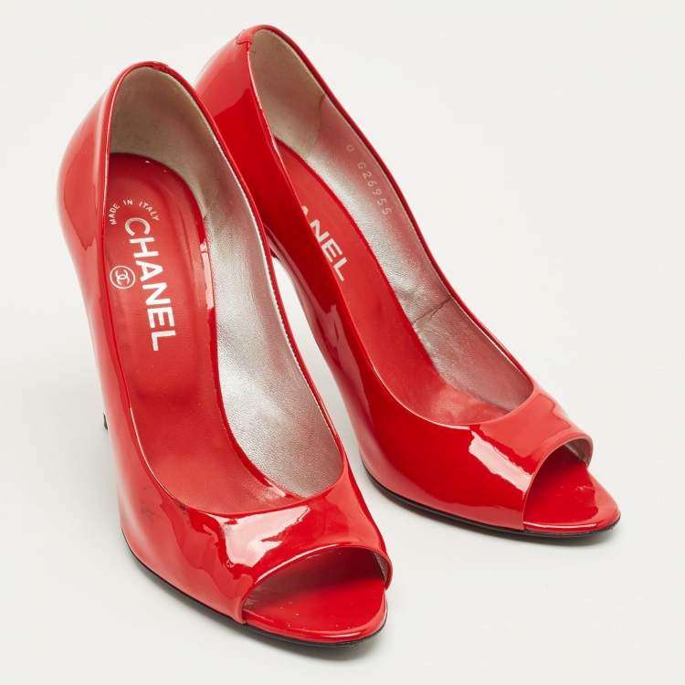 Pre Owned Chanel Red Patent Leather CC Peep Toe Pumps Size 38.5