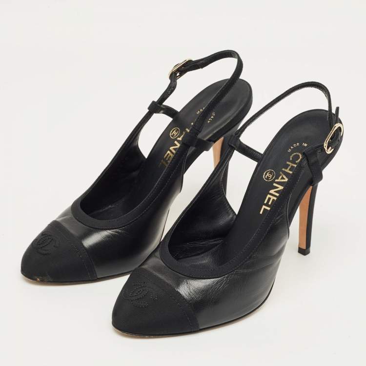 Pre Owned Chanel Black Leather and Canvas CC Cap toe Slingback Pumps Size 38