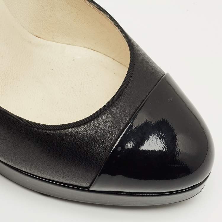 Pre Owned Chanel Black Leather and Patent Leather CC Cap Toe Platform Pumps Size 38