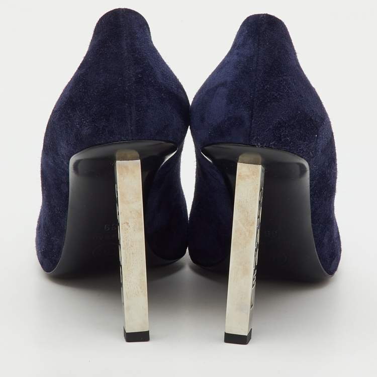 Pre Owned Chanel Navy Blue Suede Round Toe Logo Metal Heel Pumps Size 39
