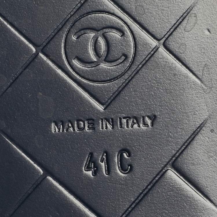 Pre Owned Chanel Navy Blue Leather CC Turnlock Loafers Size 41