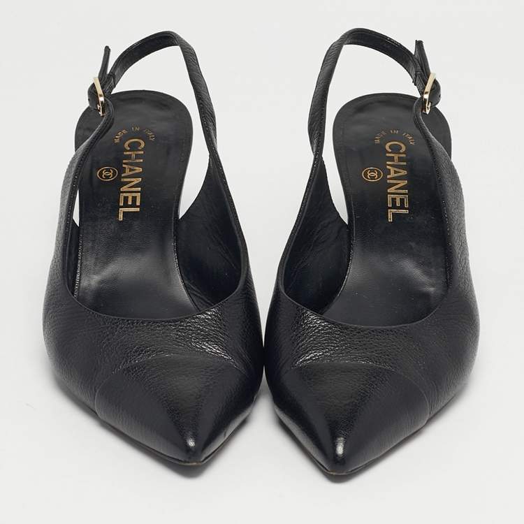 Pre Owned Chanel Black Leather CC Cap toe Slingback Pumps Size 40.5
