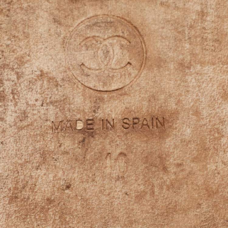 Pre Owned Chanel Gold Quilted Leather CC Chain Espadrille Flat Slides Size 40