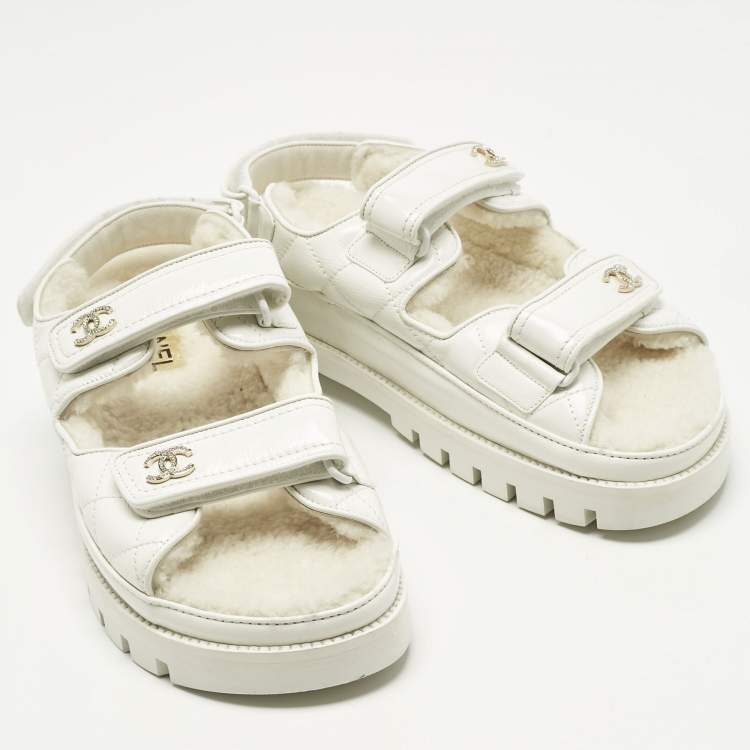 Pre Owned Chanel White Leather and Shearling Dad Slingback Sandals Size 40