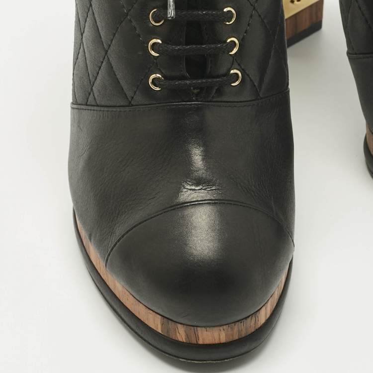 Pre Owned Chanel Black Quilted Leather CC Block Heel Booties Size 40.5