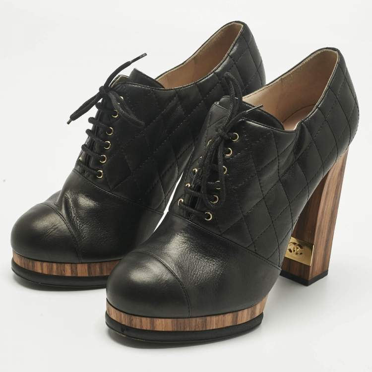 Pre Owned Chanel Black Quilted Leather CC Block Heel Booties Size 40.5