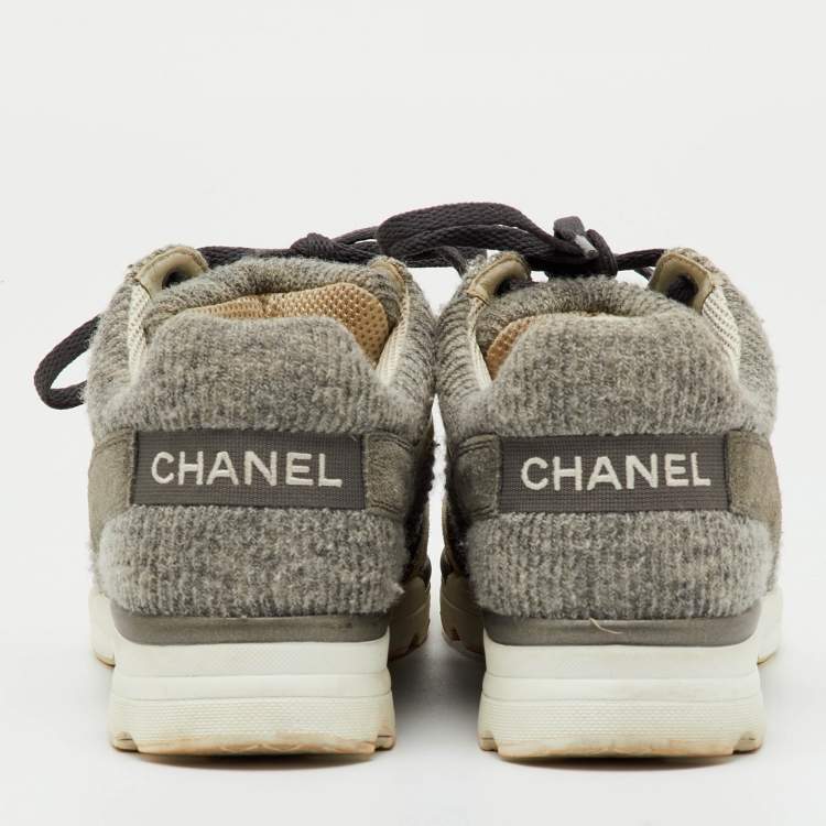 Pre Owned Chanel Grey/White Tweed, Suede and Leather Low Top CC Sneakers Size 35.5