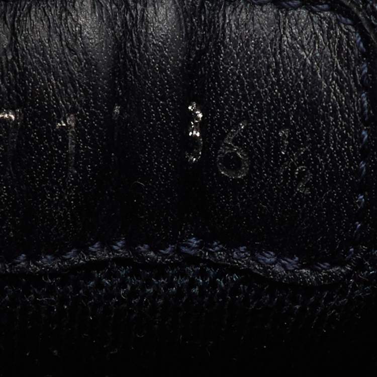 Pre Owned Chanel Navy Blue/White Leather CC Low Top Sneakers Size 36.5