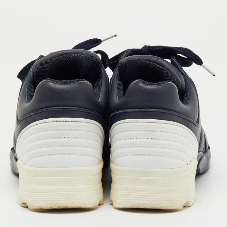 Pre Owned Chanel Navy Blue/White Leather CC Low Top Sneakers Size 36.5